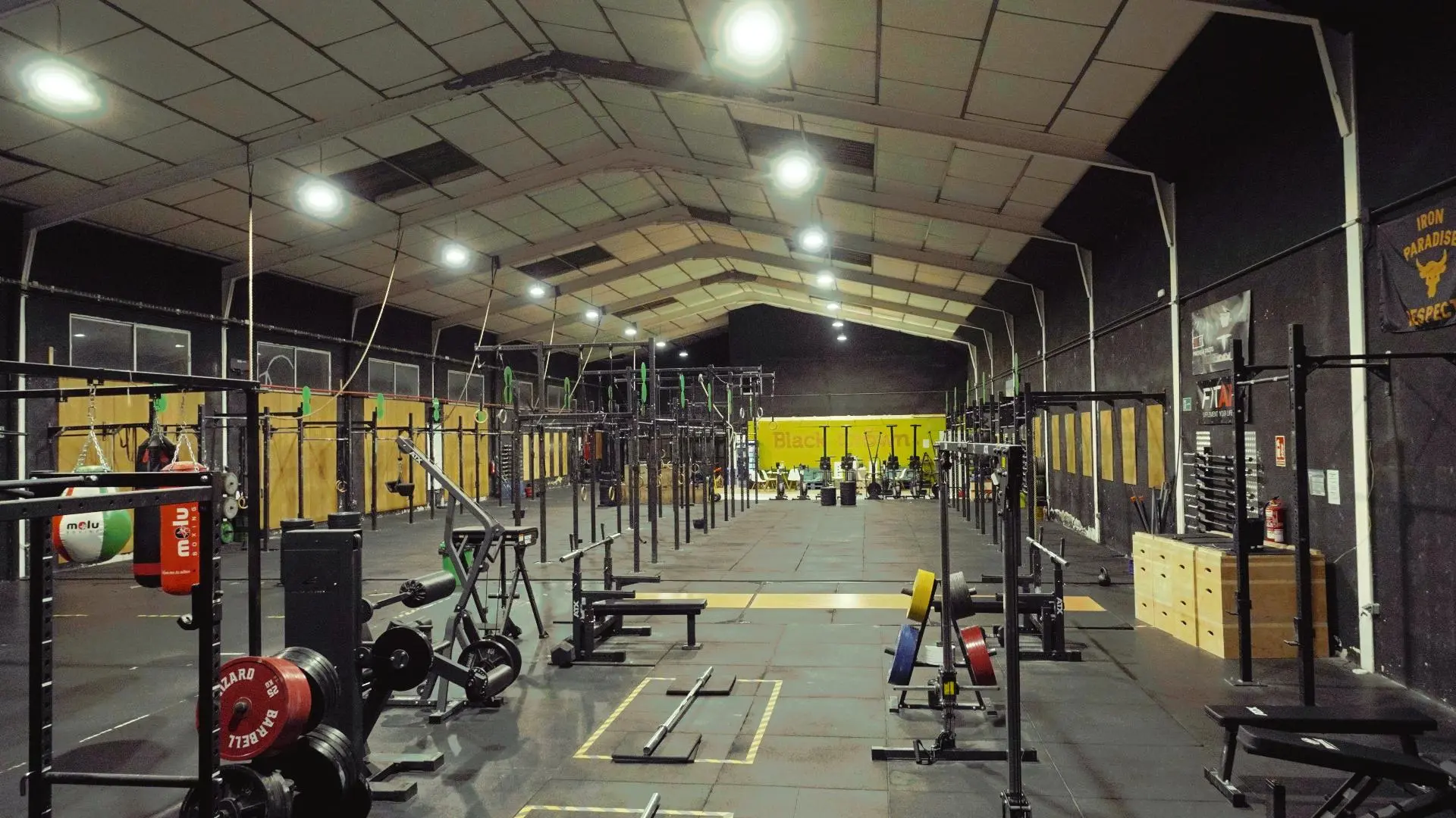Entrenamiento libre en Open Box en Dark CrossFit Club Rivas